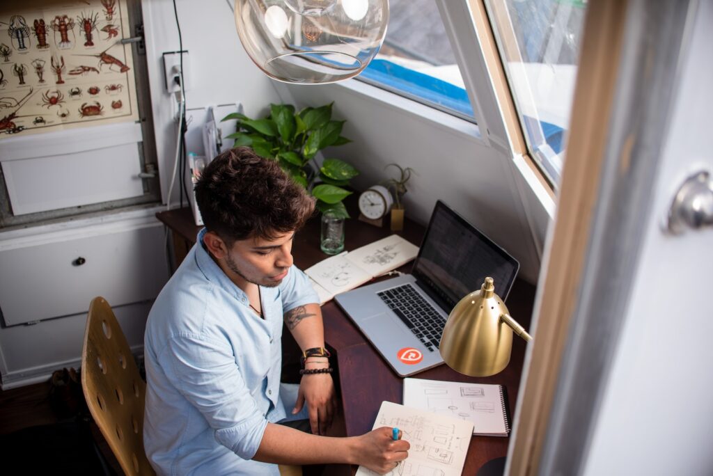 Oportunidade Remota na Gran Cursos: Vagas Home Office abertas!