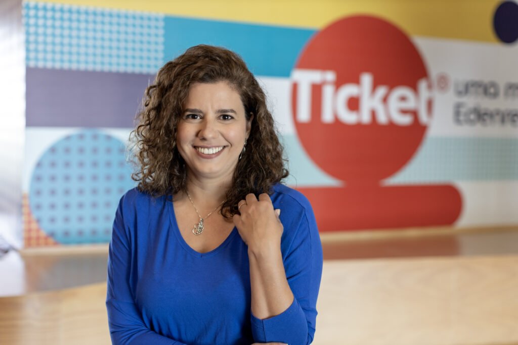 Modelo de trabalho é fator decisivo para permanecer ou mudar de emprego? Tatiana Romero - Diretora de RH da Ticket/Divulgação