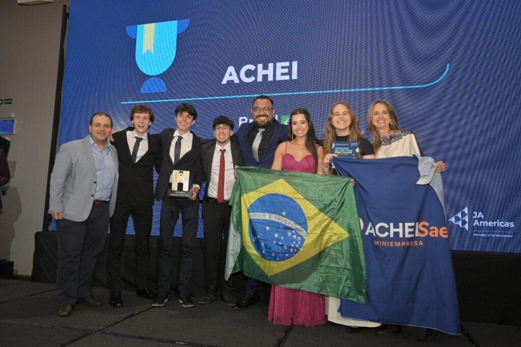 Projeto de inovação de estudantes brasileiros disputa prêmio global de empreendedorismo