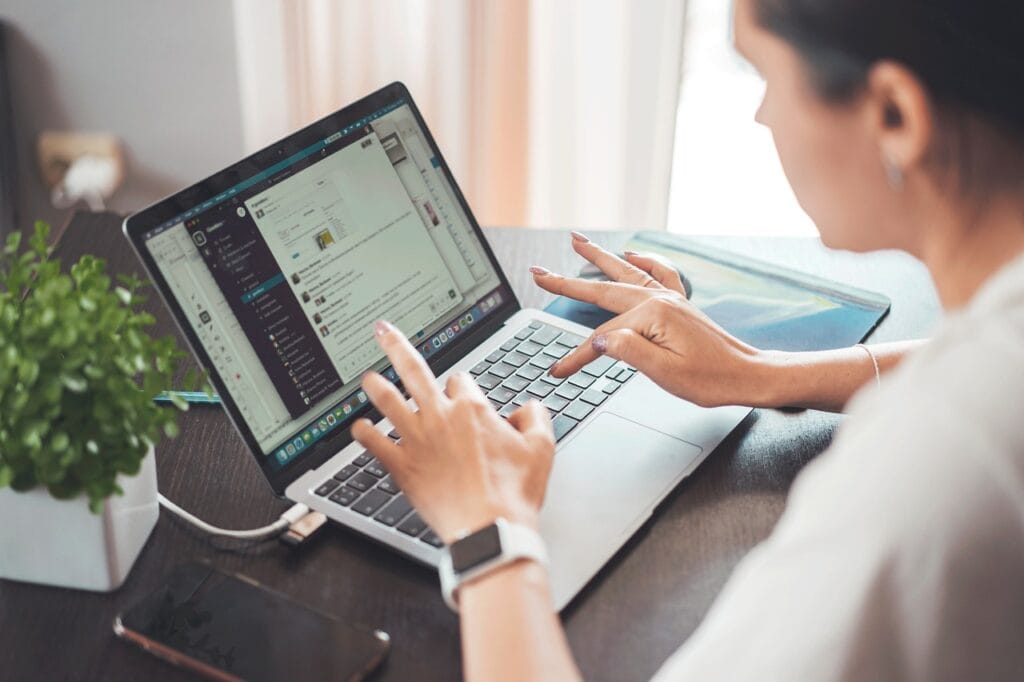 Home Office com VA+VR de R$ 900,00