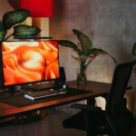 Atrys está contratando na área da saúde a laptop on a desk