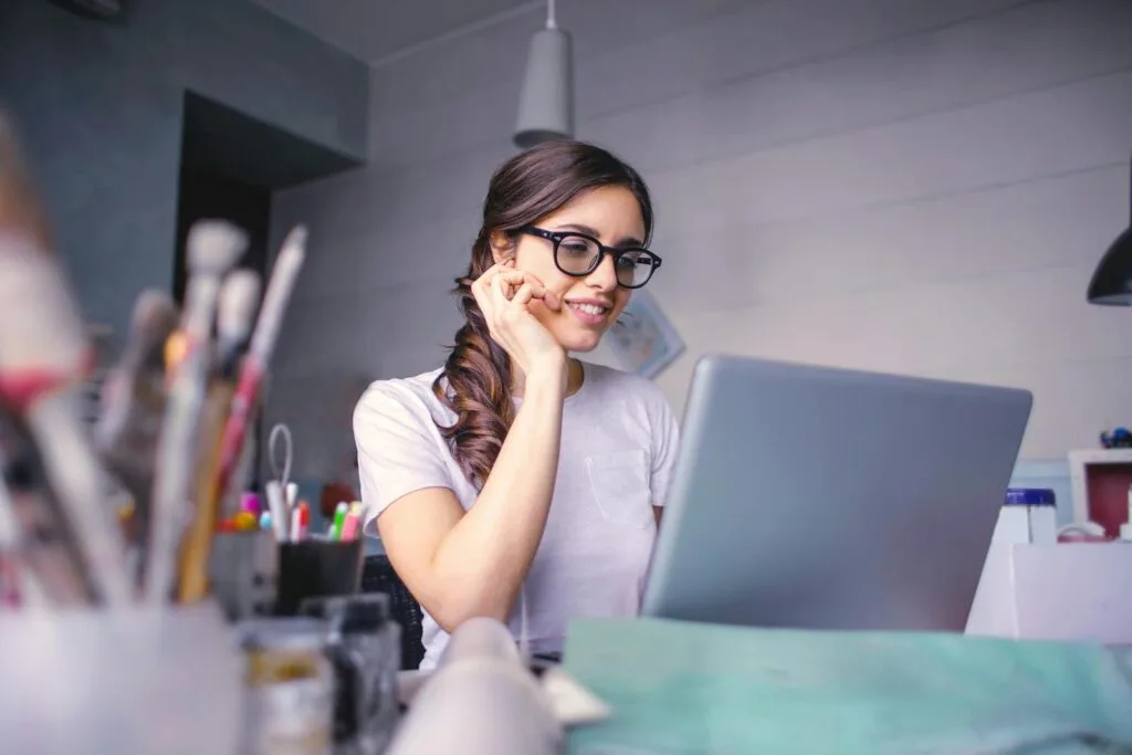 Sucesso do Cliente e + remotas com VA/VR de R$ 718,00