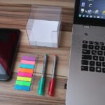 Vagas de Remotas na Compass UOL, com R$ 950 de VA/VR + HO office, tablet, laptop, home office, work, office, office, office, home office, home office, home office, home office, home office