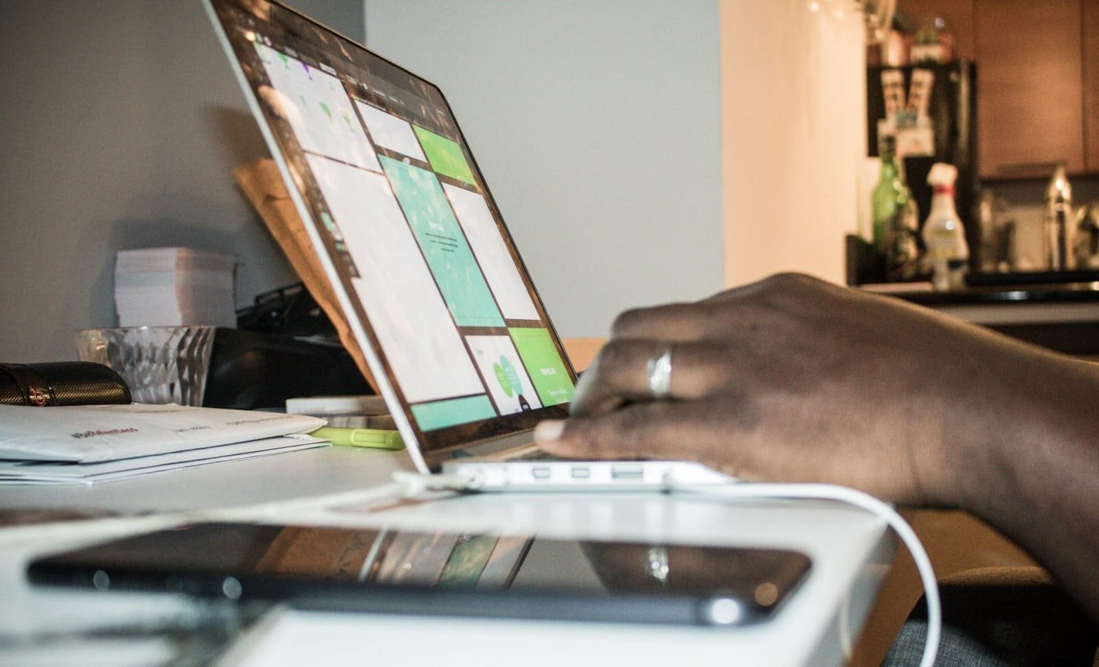 Ativa GR contratando para Home Office