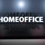 Técnico de Faturamento e mais vagas 100% remotas laptop, home office, work, office, computer, webinar, workplace, technology, home office, home office, home office, home office, home office, office, office, office, office