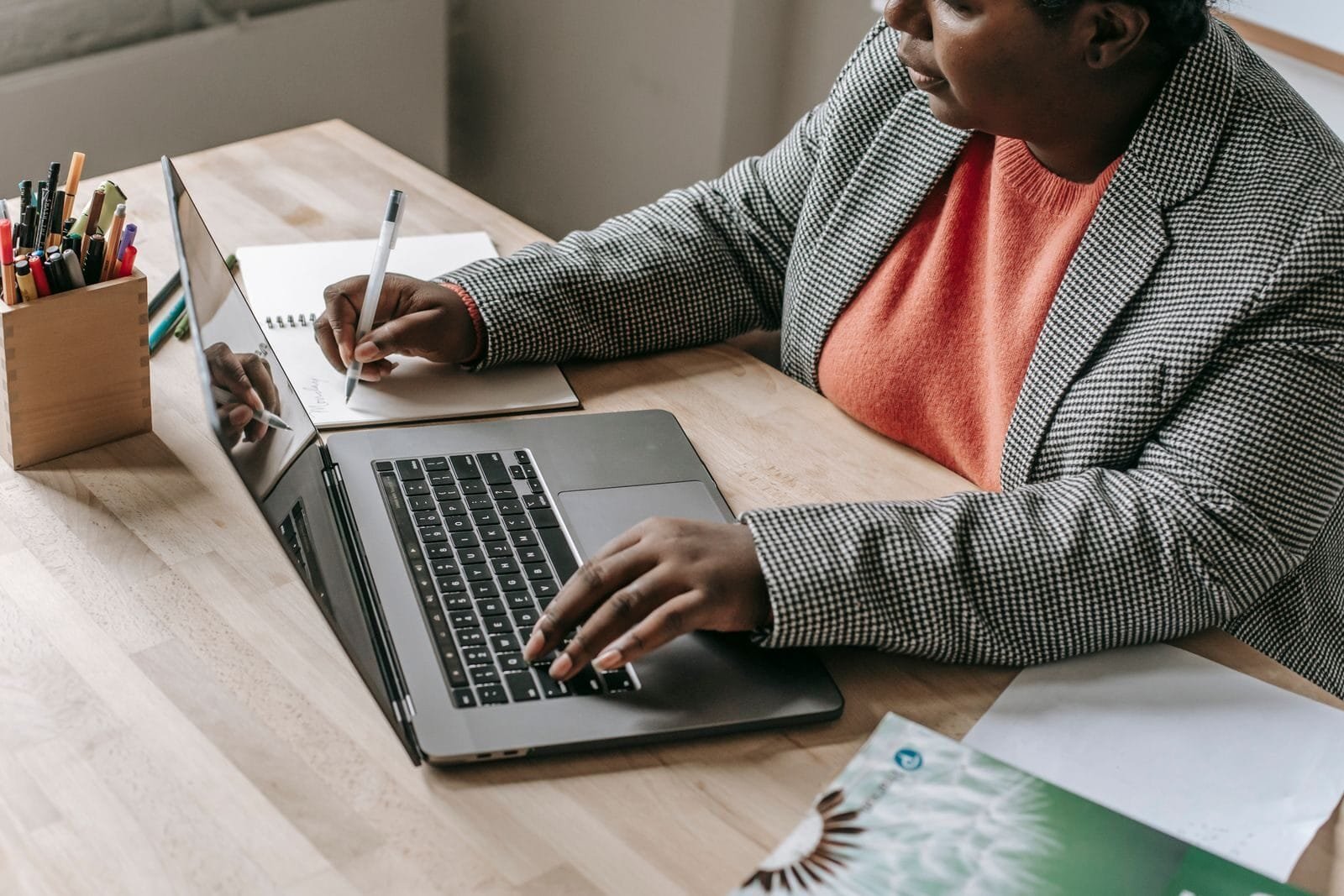 Customer Success Remoto e + vagas com VA/VR de R$ 950